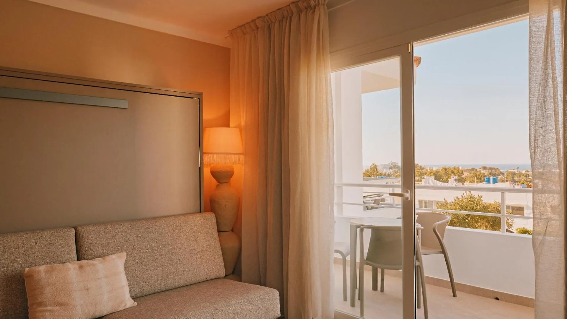 Sunset Oasis Ibiza Adults Only - New Rooms 2025 Sant Antoni de Portmany Espagne
